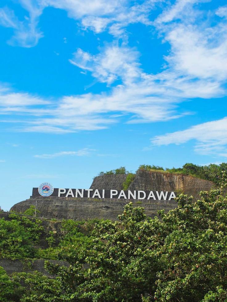 Surya Pandawa Homestay Ungasan Esterno foto