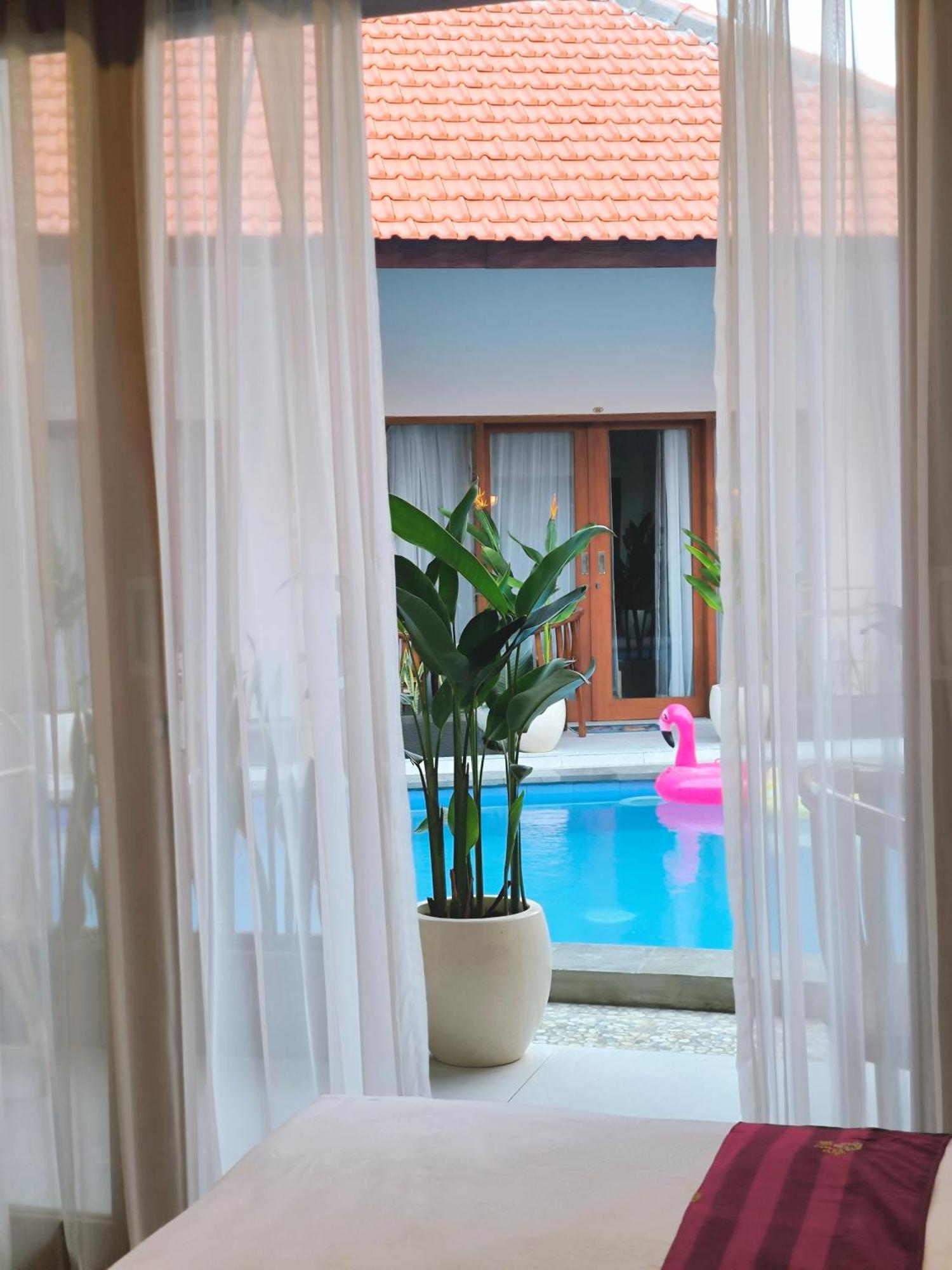 Surya Pandawa Homestay Ungasan Esterno foto