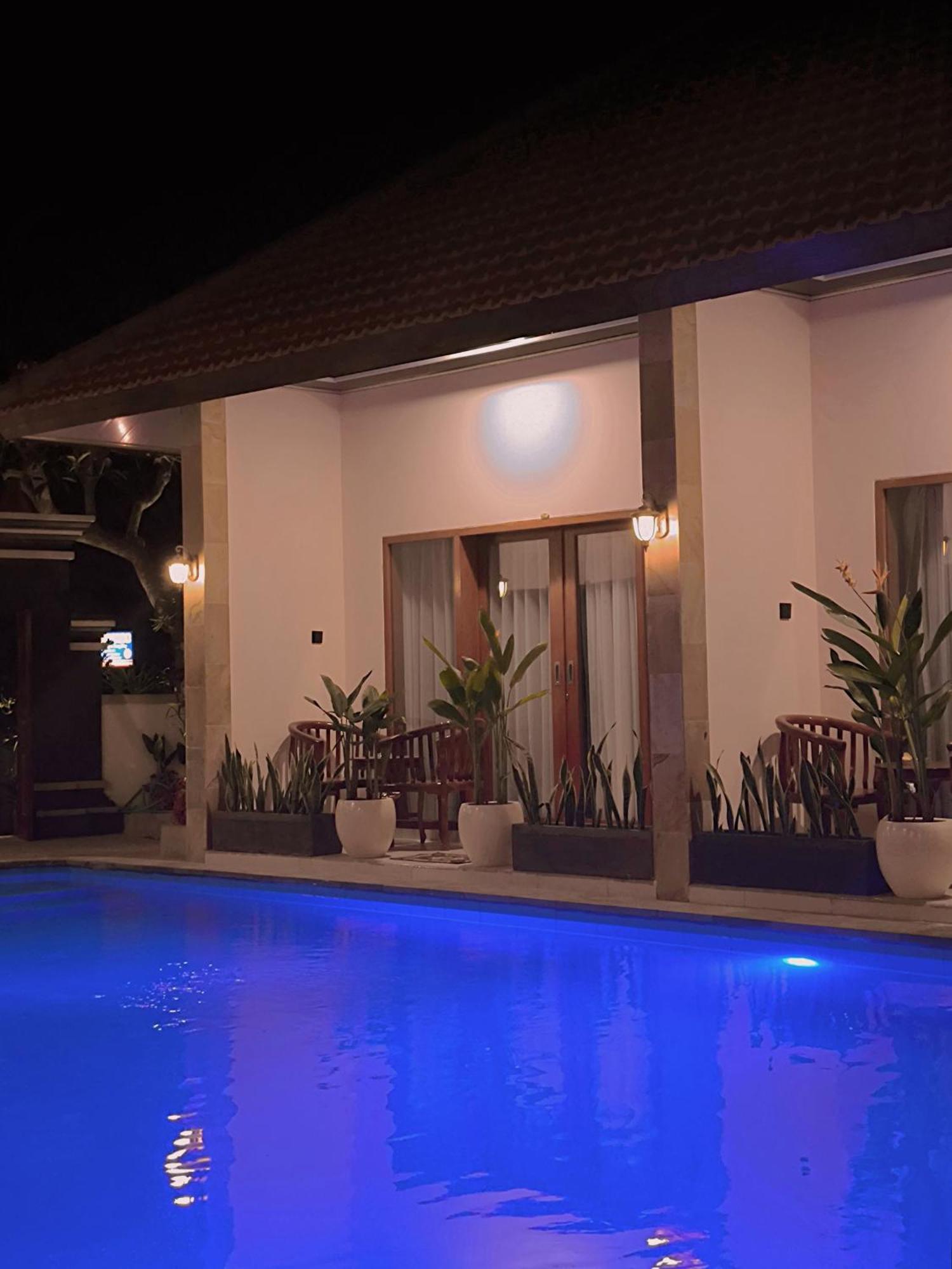 Surya Pandawa Homestay Ungasan Esterno foto